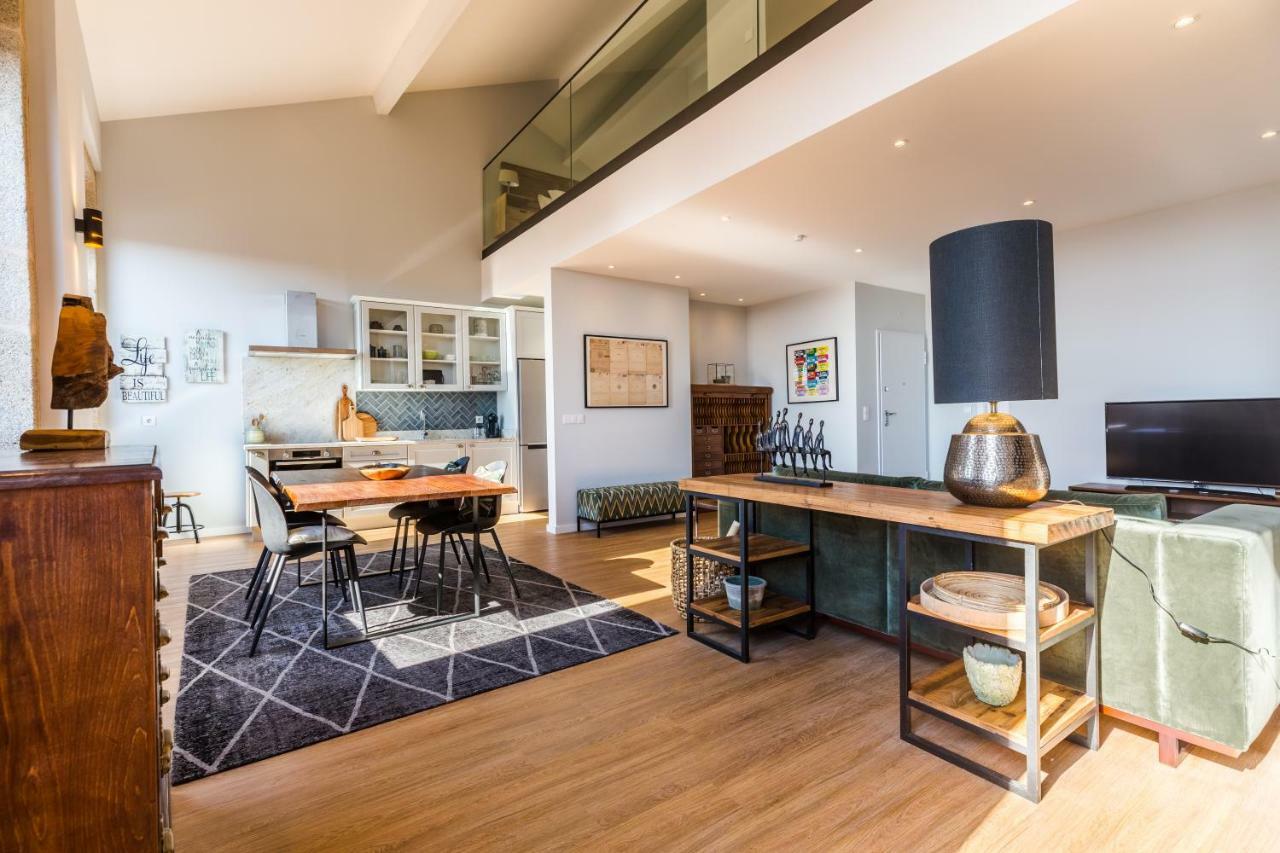 Lofts - Casa Do Metro Apartment โปโว เดอ วาร์ซิม ภายนอก รูปภาพ